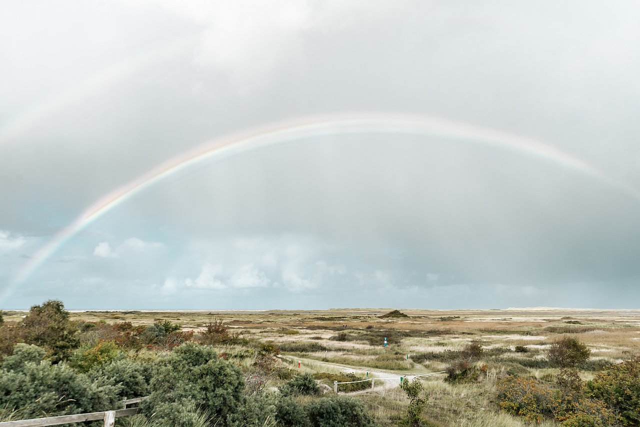 Regenbogen über der Ostplate auf Spiekeroog