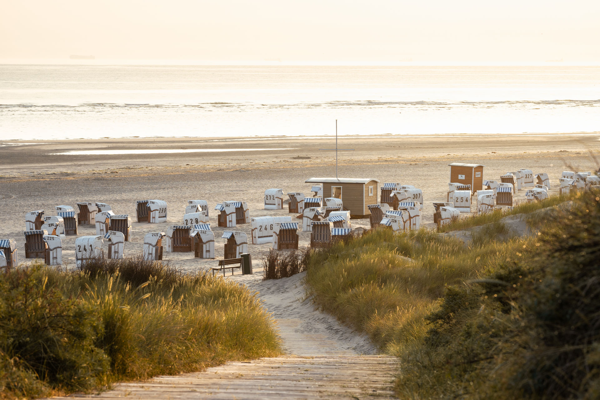 Spiekeroog Strandkorb buchen I Nordseebad Spiekeroog