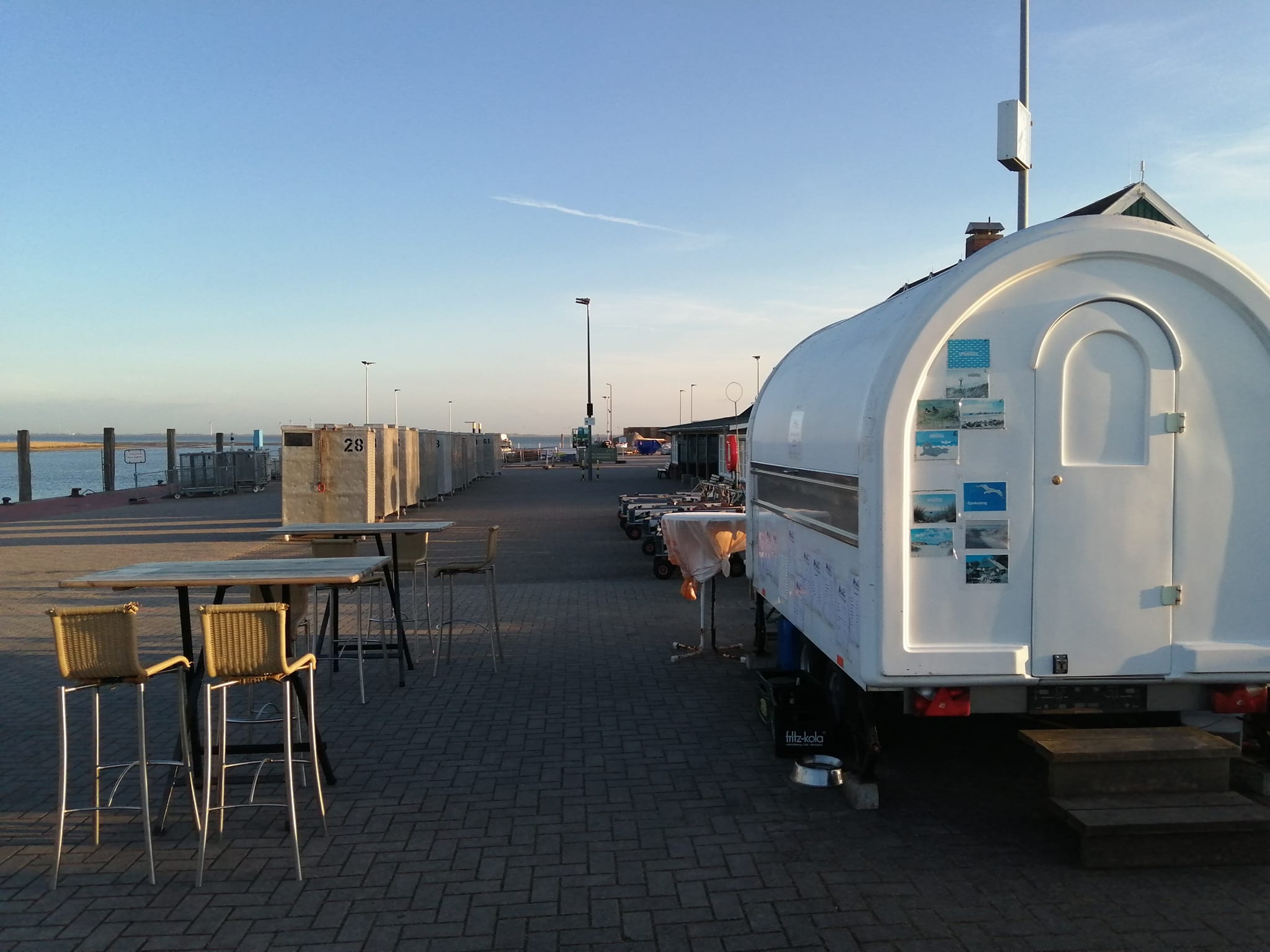 Die Hafenbude am Hafen Spiekeroog
