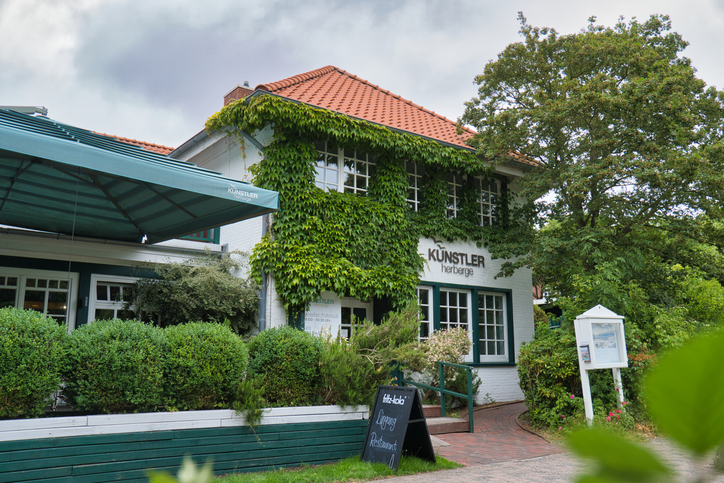 Das Restaurant Künstlerherberge und Petit Auberge auf Spiekeroog.