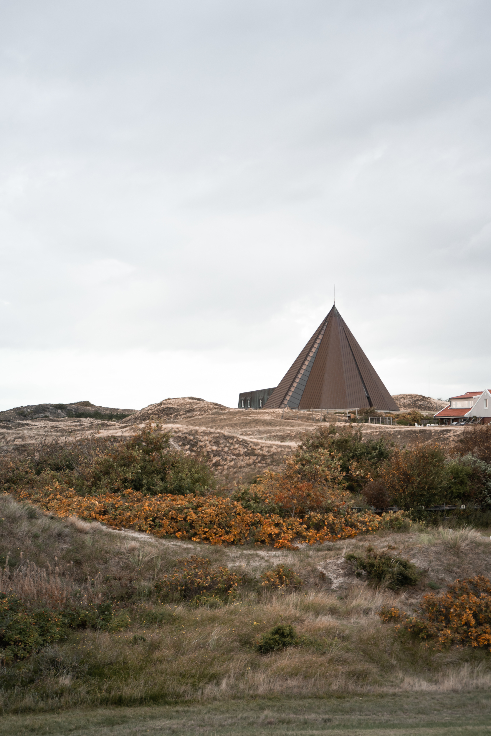Blick auf die Katholische Kirche auf Spiekeroog